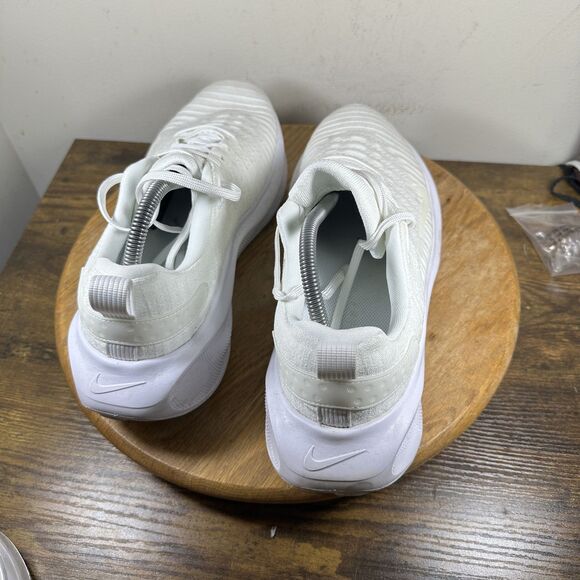 Nike ZoomX Invincible Run Flyknit 3 Shoes Mens Size 12 White DR2665-103 Running main image 5